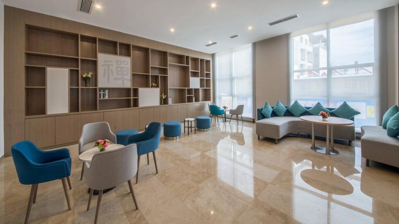 Holiday Inn Express - Xichang City Center By Ihg Exterior foto