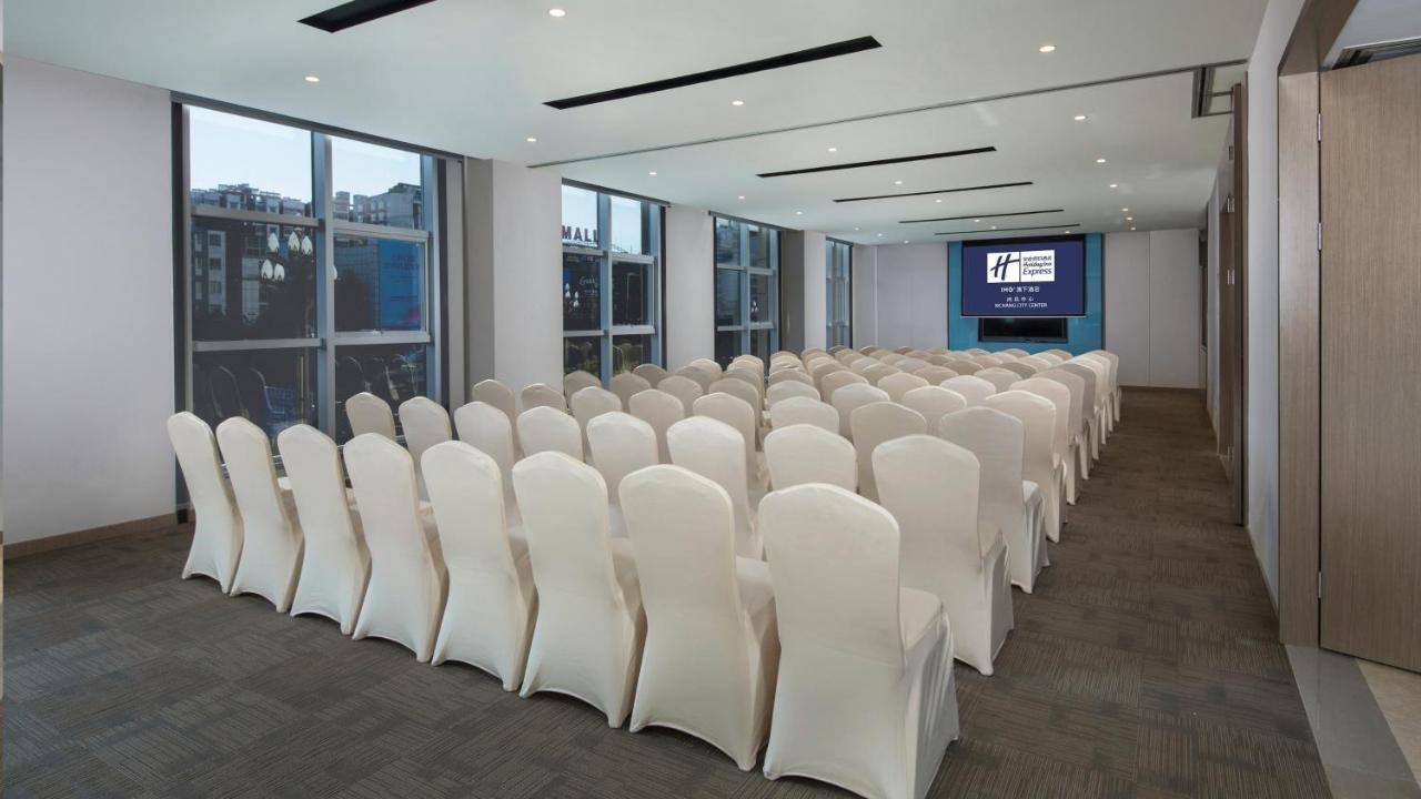 Holiday Inn Express - Xichang City Center By Ihg Exterior foto